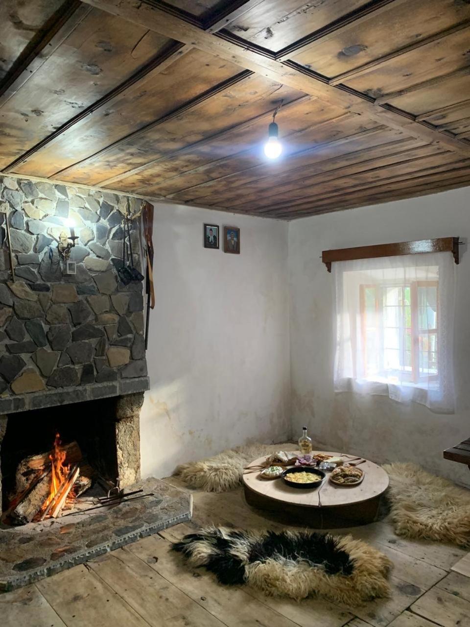Marash Rrgalla Guesthouse Theth Ngoại thất bức ảnh