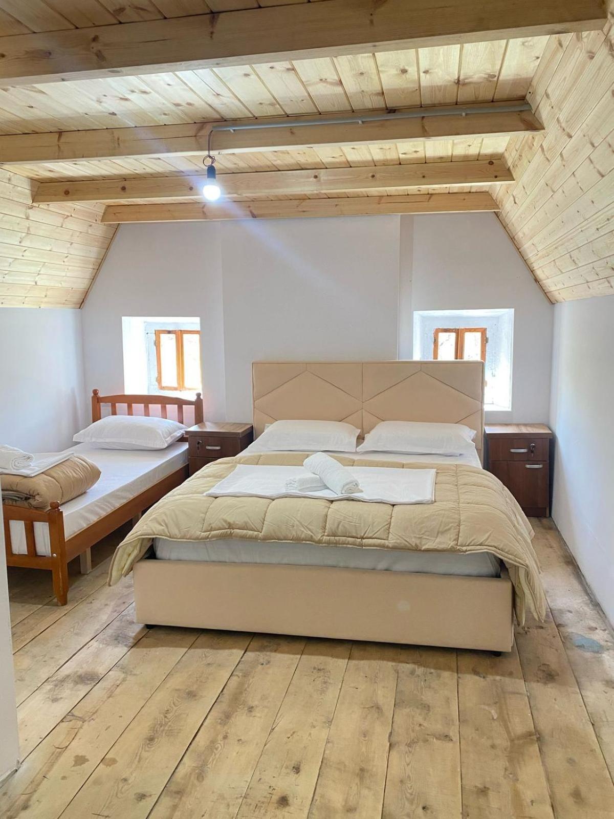 Marash Rrgalla Guesthouse Theth Ngoại thất bức ảnh